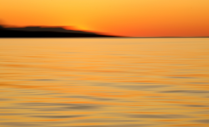 sunrise-blur-_P3A0427-Hallo-Bay,-Katmai-National-Park,-AK