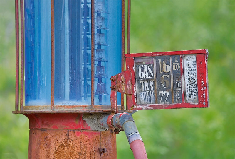 vintage-gas-pump-_P3A3424-Palouse,-WA