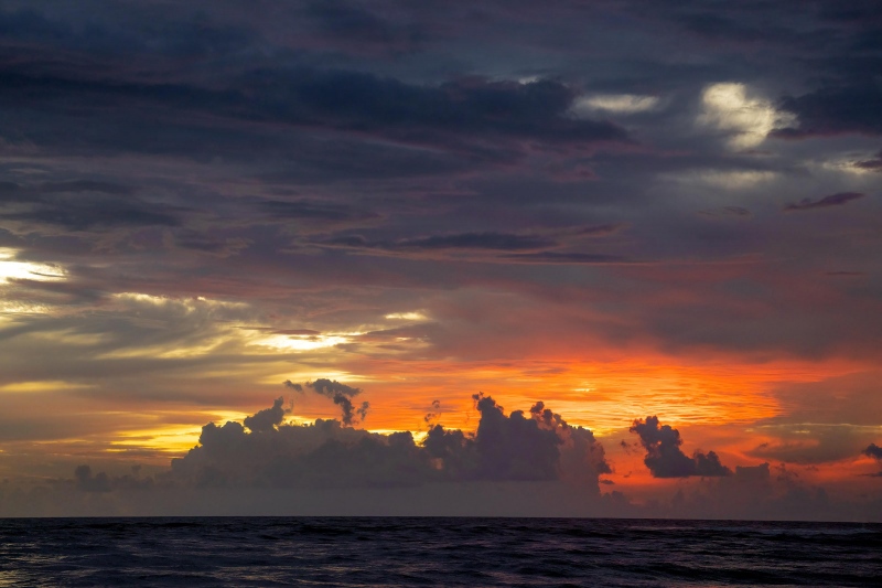predawn-clouds-3200-and-color-_A1G9220-Sebastian-Inlet-FL